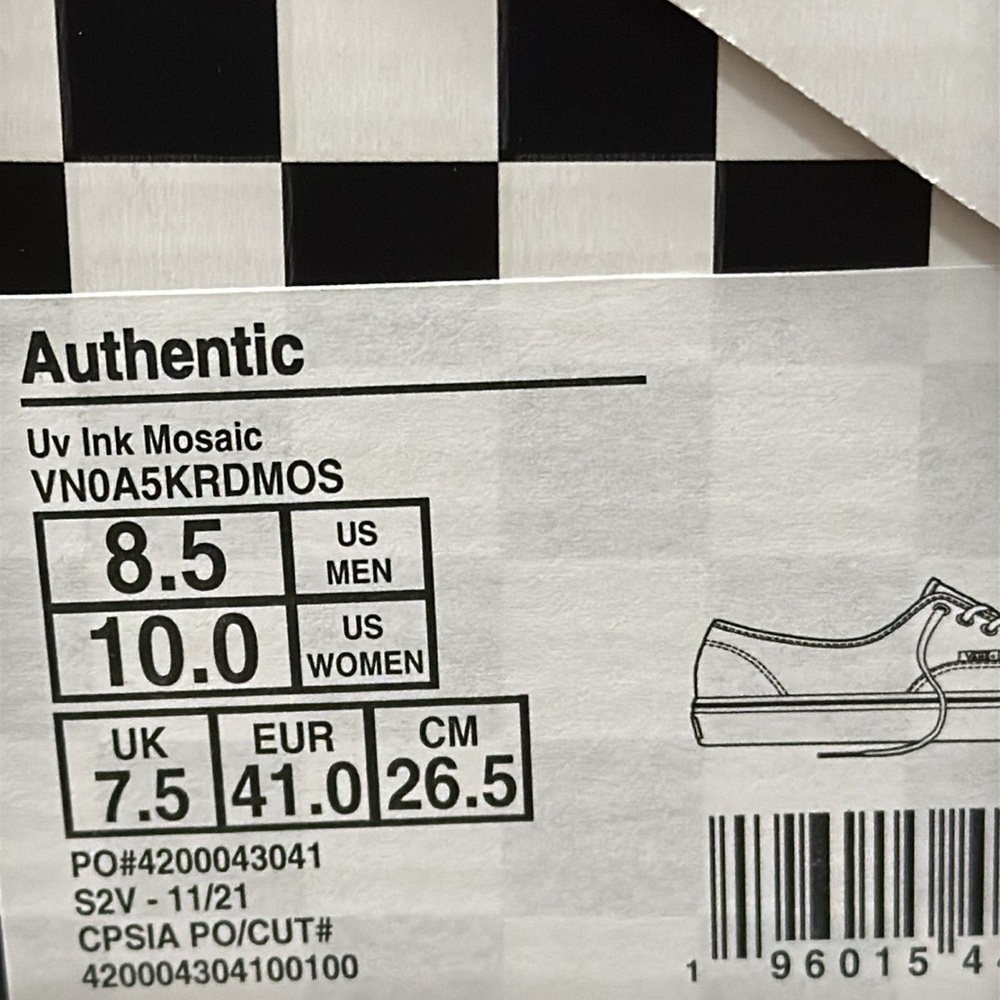 VANS AUTHENTIC-2 SIZES AVAILABLE - Picture 8 of 8